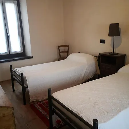 Appartamento Da Tinti Madonna Del Sasso Esterno foto