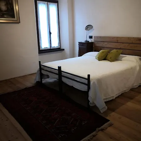 Appartamento Da Tinti Madonna Del Sasso Camera foto